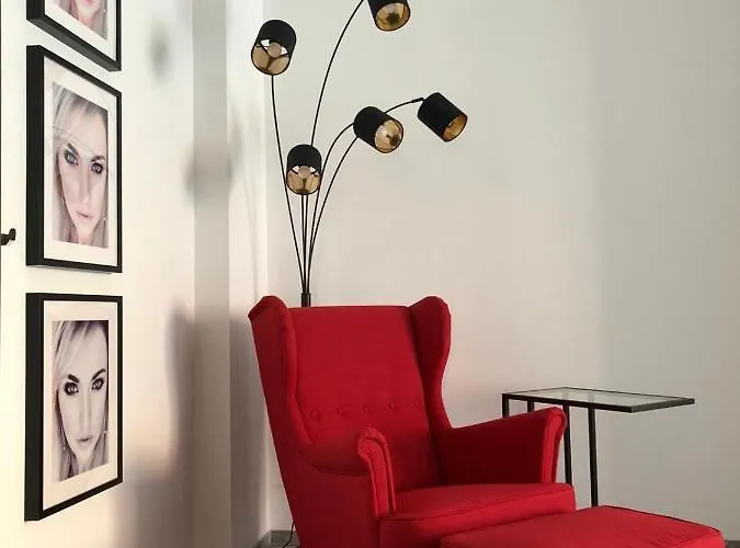 Alter Kornspeicher *