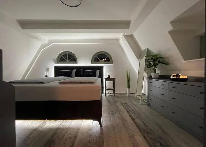 Alter Kornspeicher *